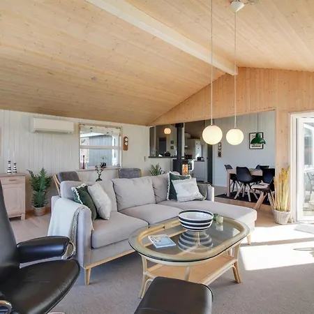 Fridhild - 875m From The Sea By Interhome *