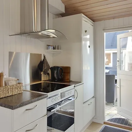 Fridhild - 875m From The Sea By Interhome בית נופש הייורינג